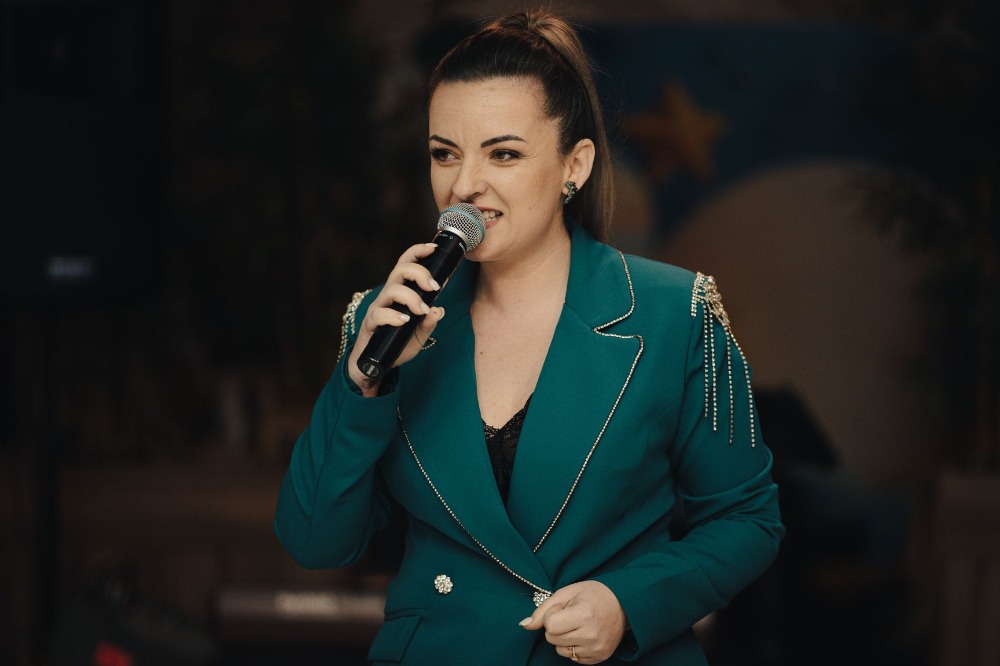 Live Orchestra muzica prahova