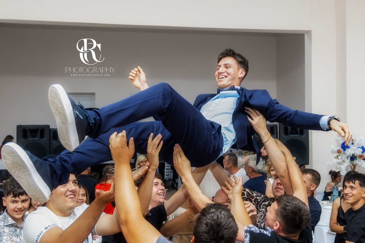 Razvan Ciuvelic PFA,Fotograf Autorizat fotografie timis