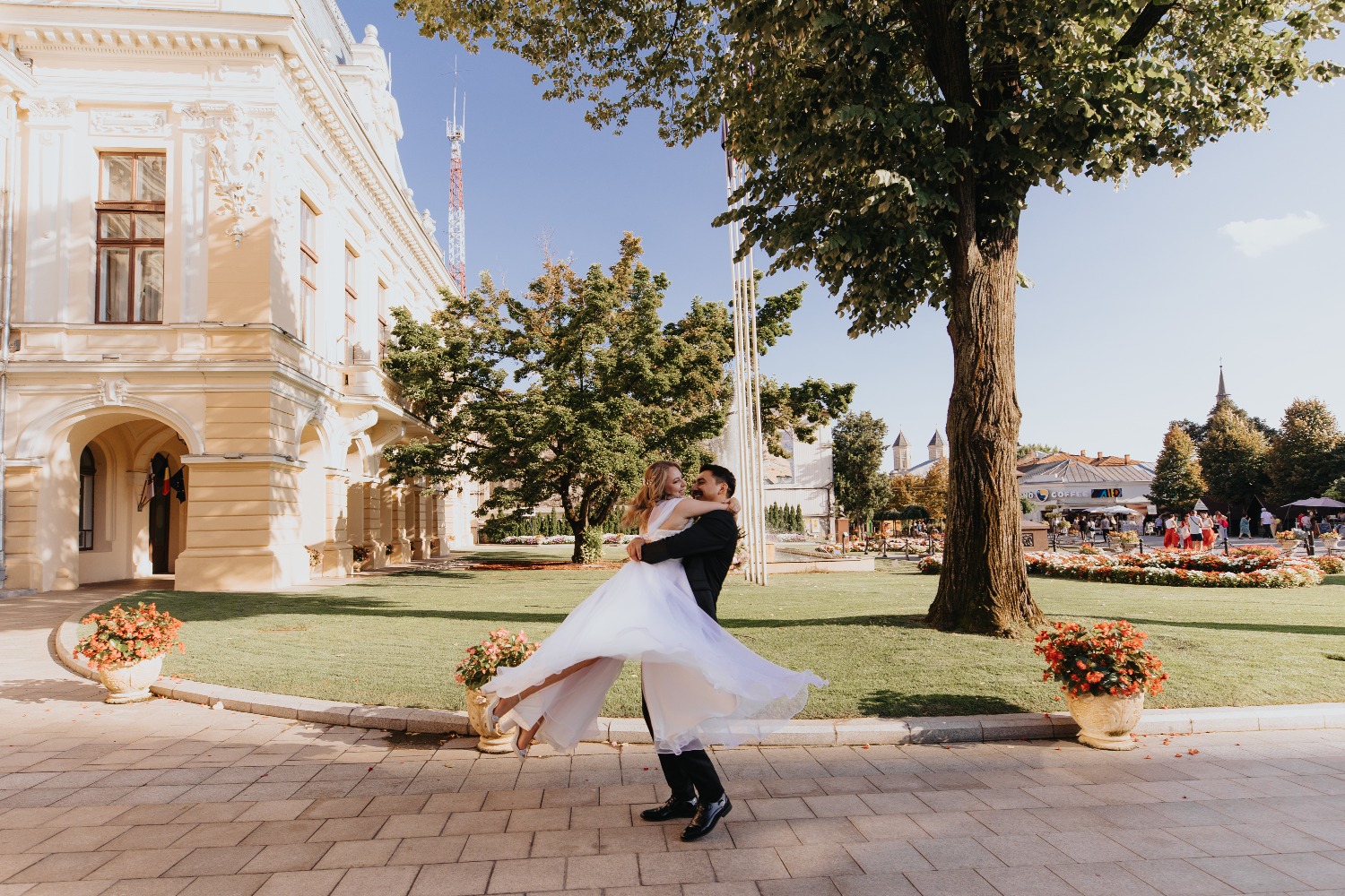 Anny Sescu • Event & Wedding Planner wedding-planner iasi