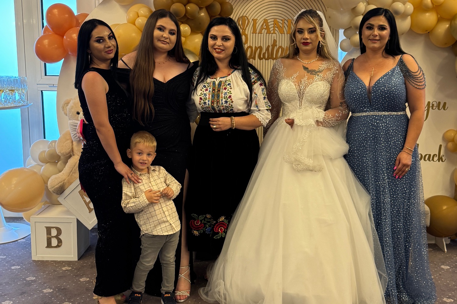 Georgiana de la Slatina si Orchestra Olt Music muzica olt