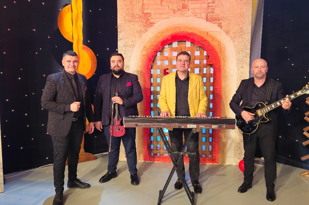 FORMATIA ALEX DE LA CALARASI muzica bucuresti