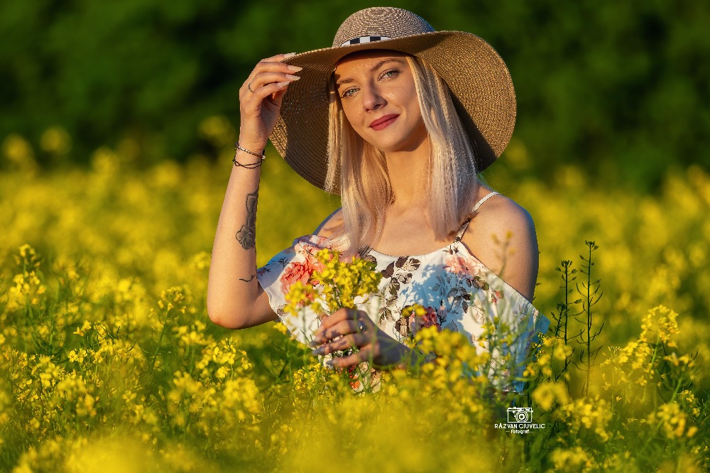 Razvan Ciuvelic PFA,Fotograf Autorizat fotografie caras-severin