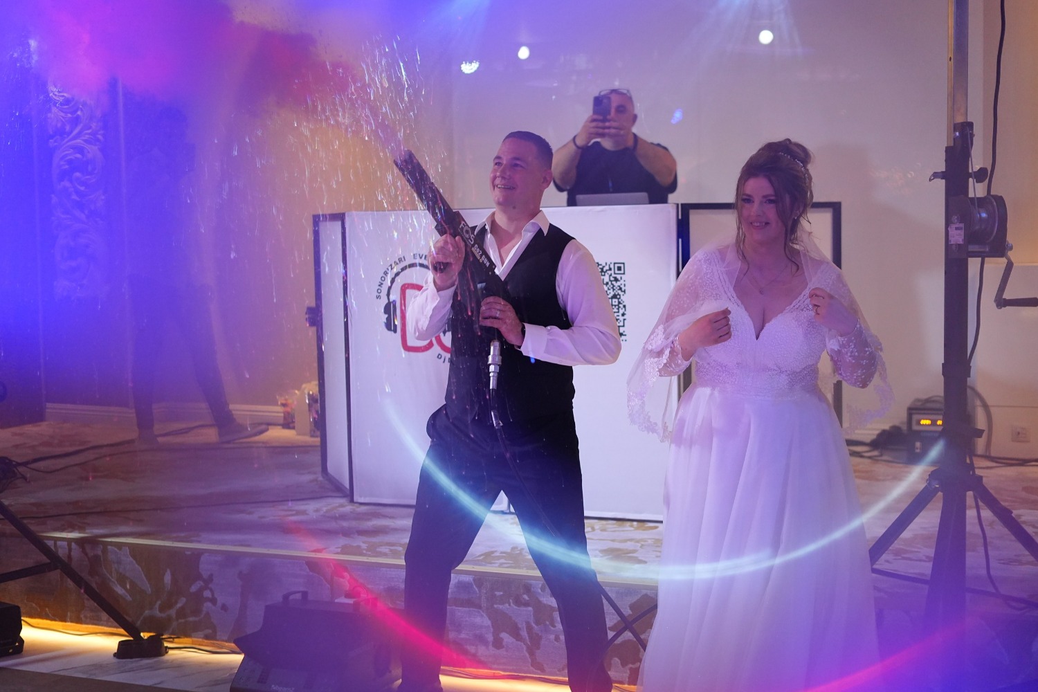 DJ Danny muzica neamt