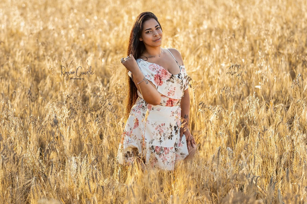 Razvan Ciuvelic PFA,Fotograf Autorizat fotografie caras-severin