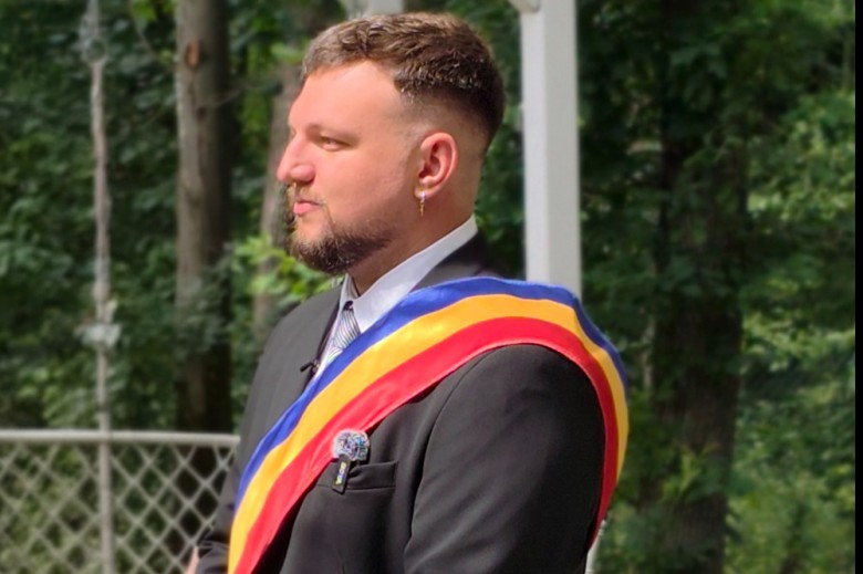 Andrei Iurescu Ofițer Civil