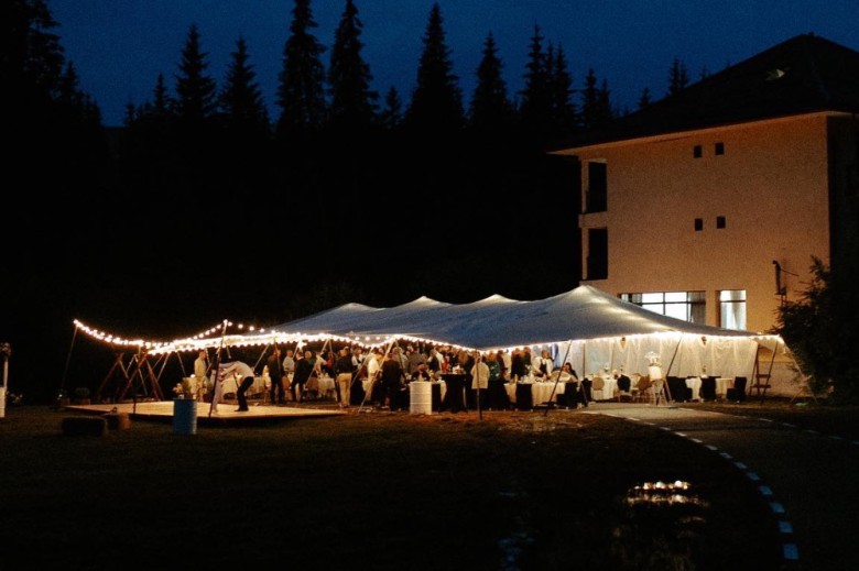 Social Pavilion Inchiriere corturi evenimente