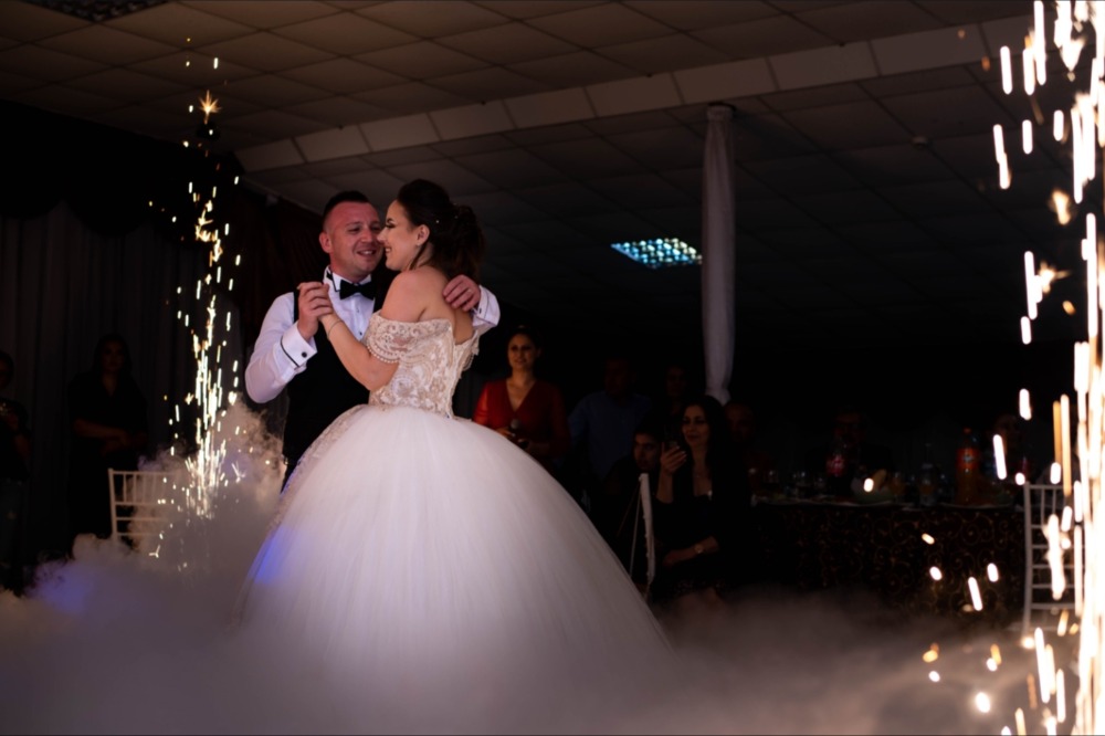 ALEX RA STUDIO S.R.L fotografie gorj