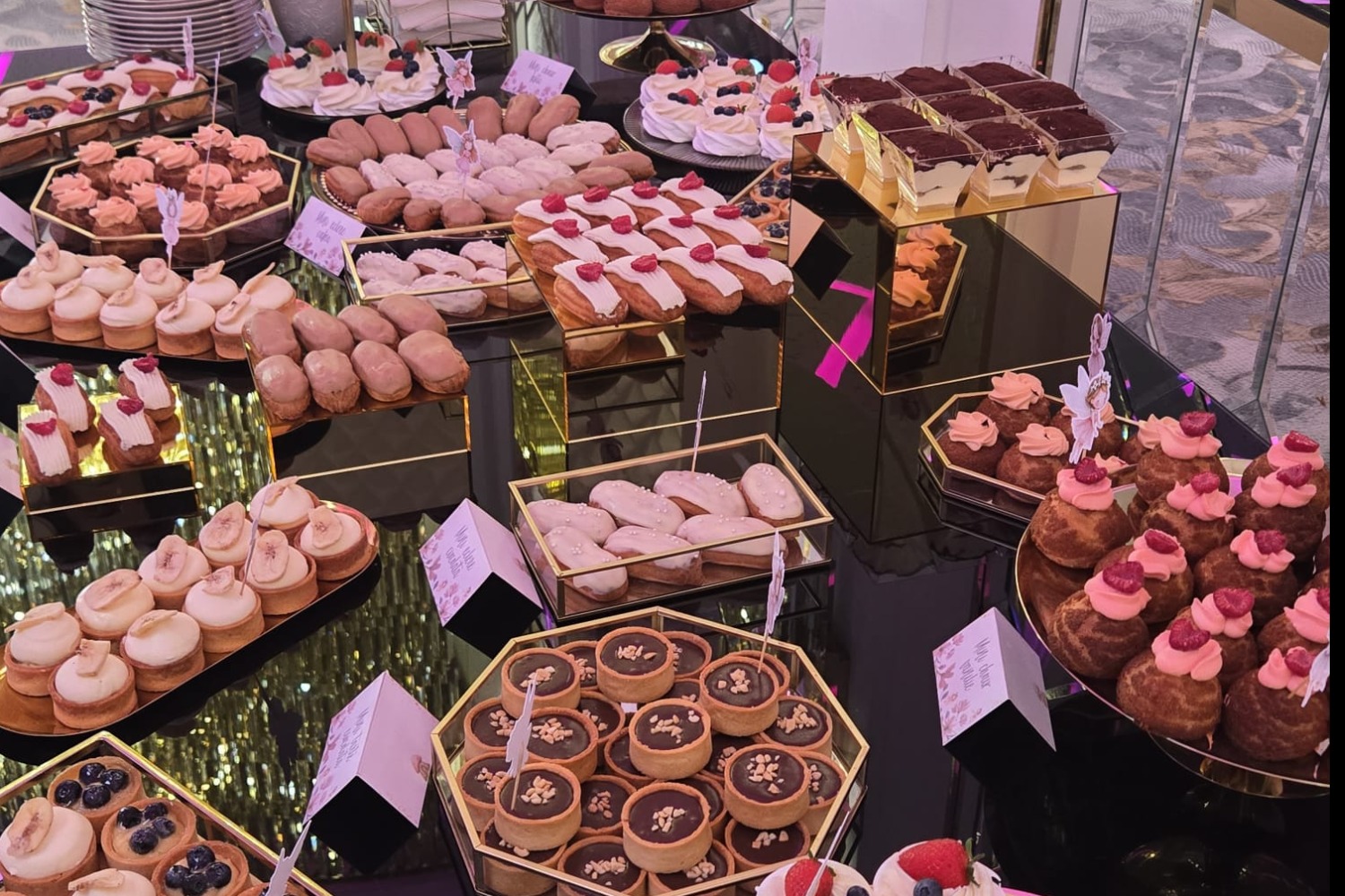 Hart Bakery tort-prajituri bucuresti
