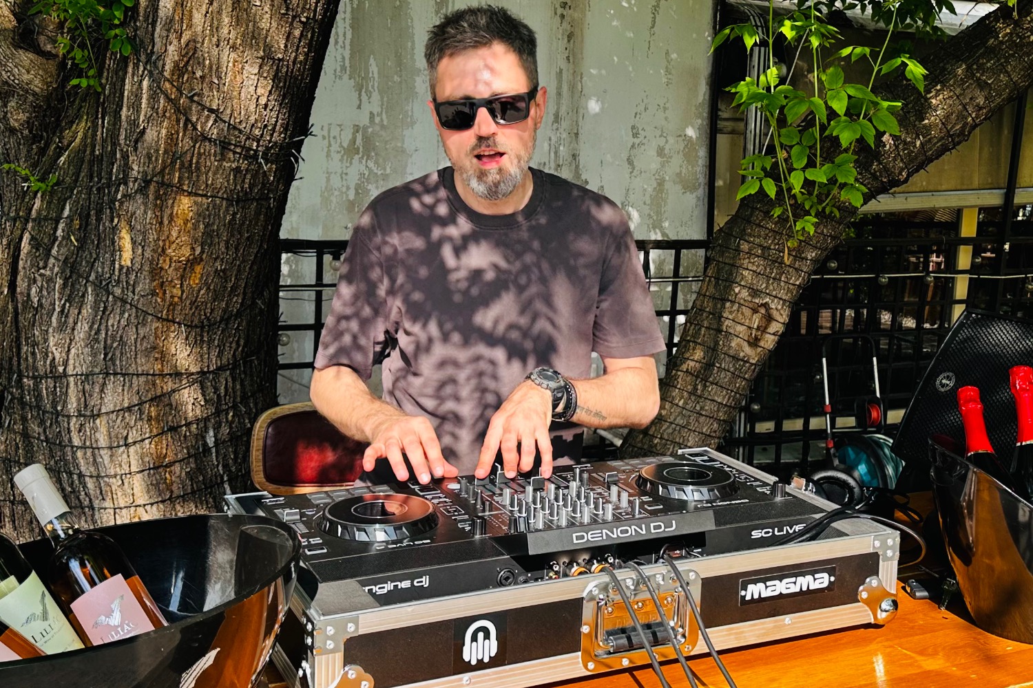 Daniela & DJ Nhomad muzica bucuresti