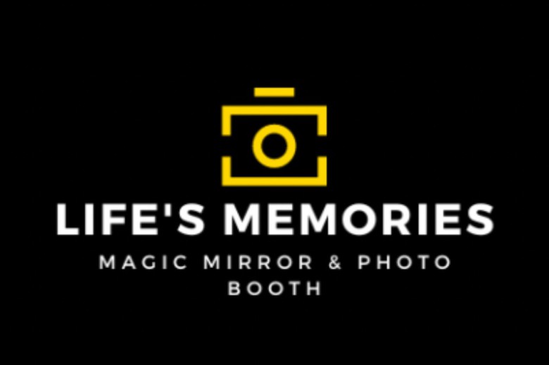 Life’s Memories Magic Mirror & AI Photo Booth