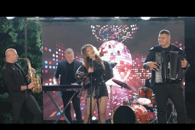 Rebeca Ciotloș & Trupa RE-play - Muzică Brasov