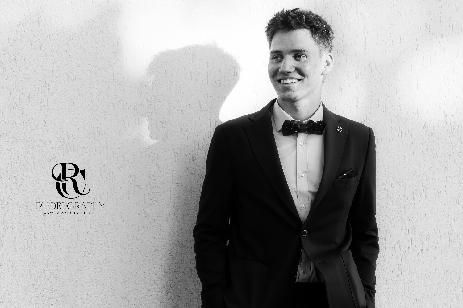 Razvan Ciuvelic PFA,Fotograf Autorizat fotografie timis