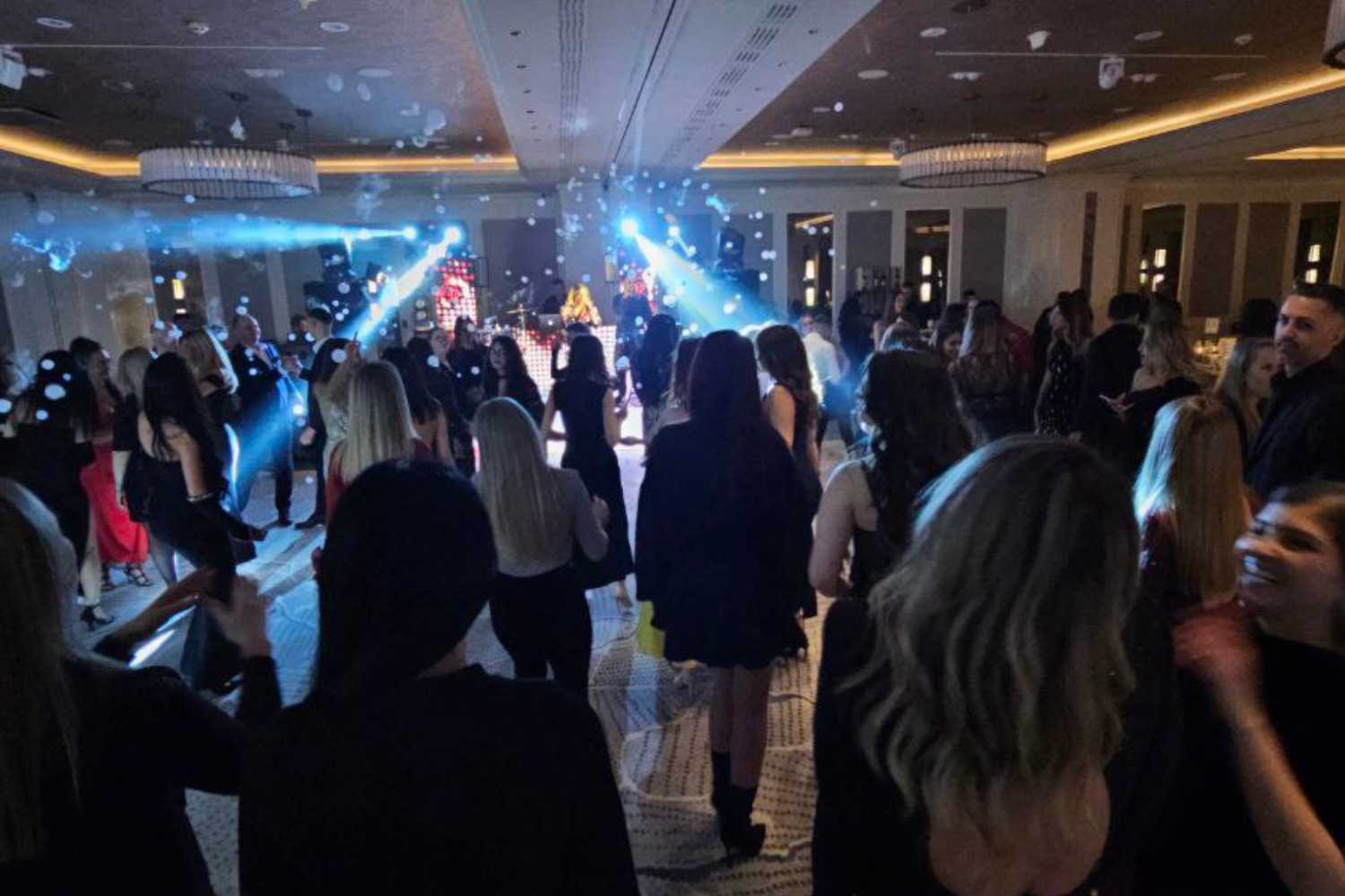 Raluca Dan MUSIC muzica bucuresti