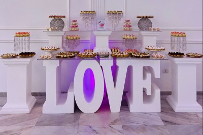 LUSH EVENTS & DISTRIBUTION - Tort și prăjituri Bucuresti