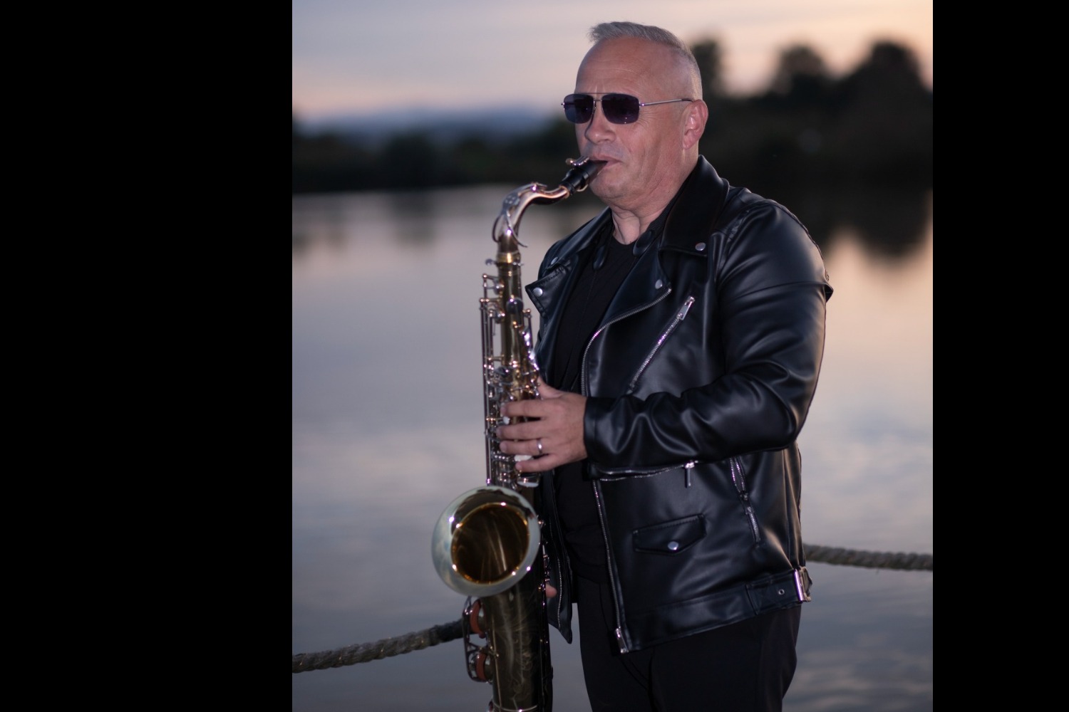 Teo Sax muzica hunedoara