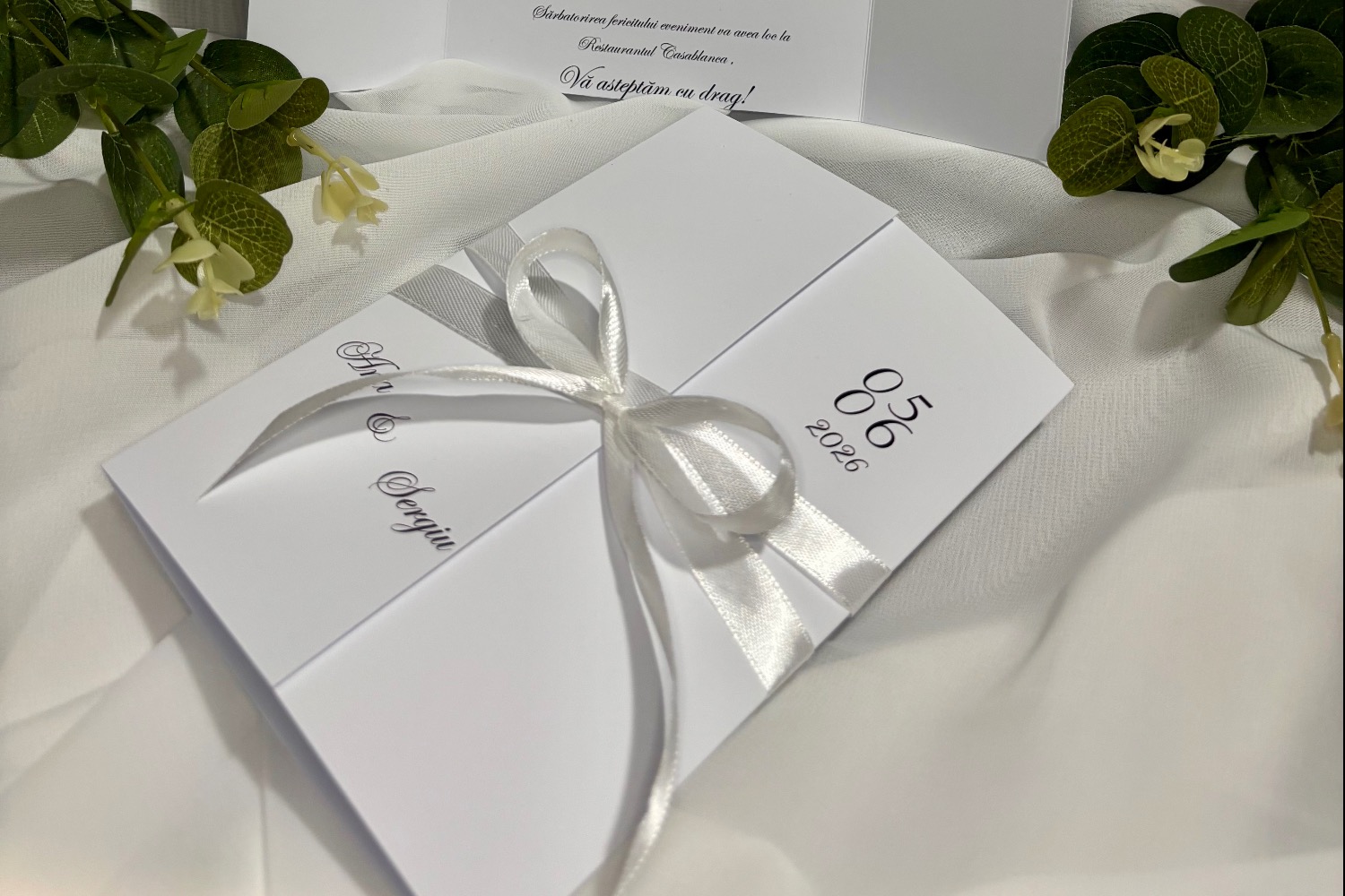 Buticul cu Creatii invitatii-tiparire iasi