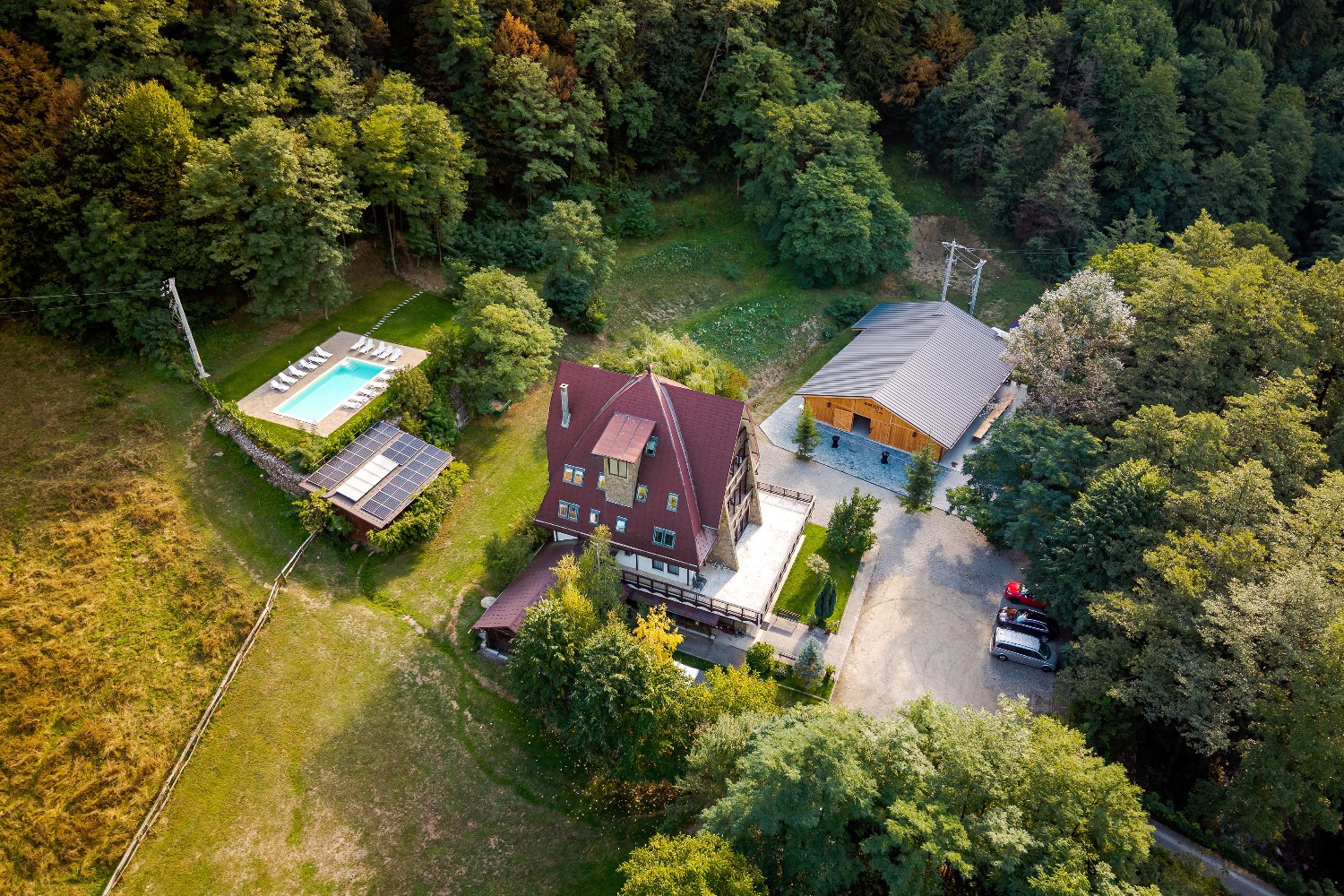 Hunter's Barn locatii bucuresti