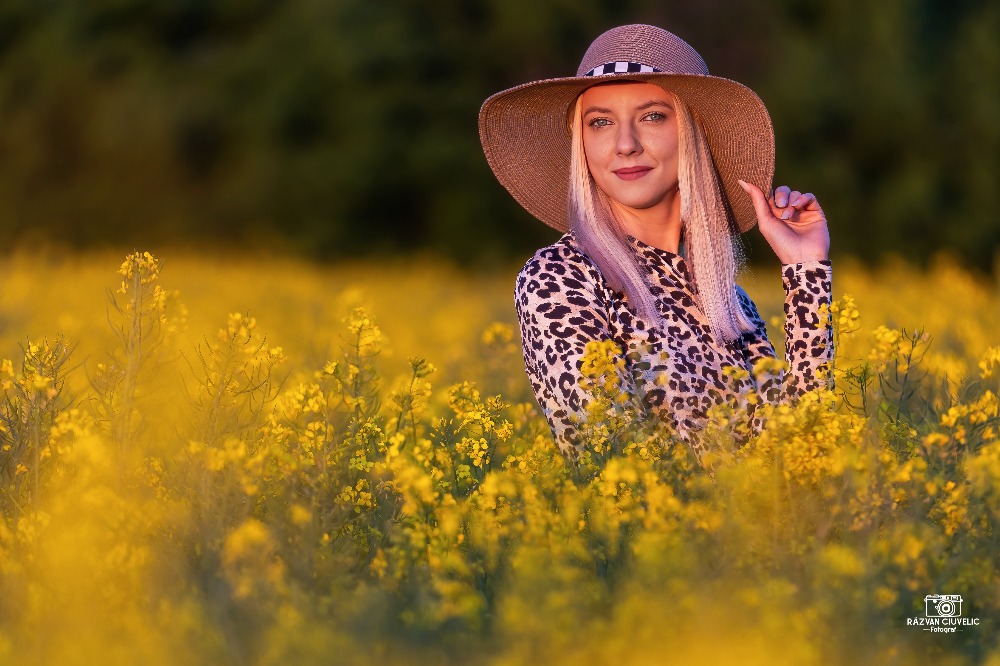 Razvan Ciuvelic PFA,Fotograf Autorizat fotografie caras-severin