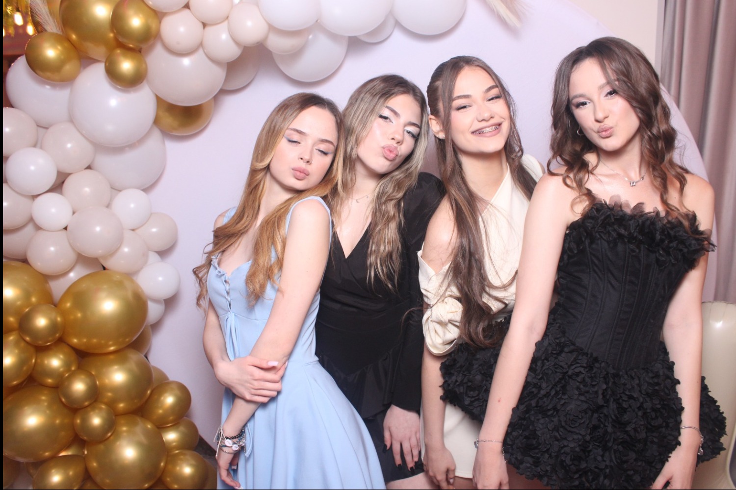 Cabina Foto Smile&Shine experiente-unice constanta