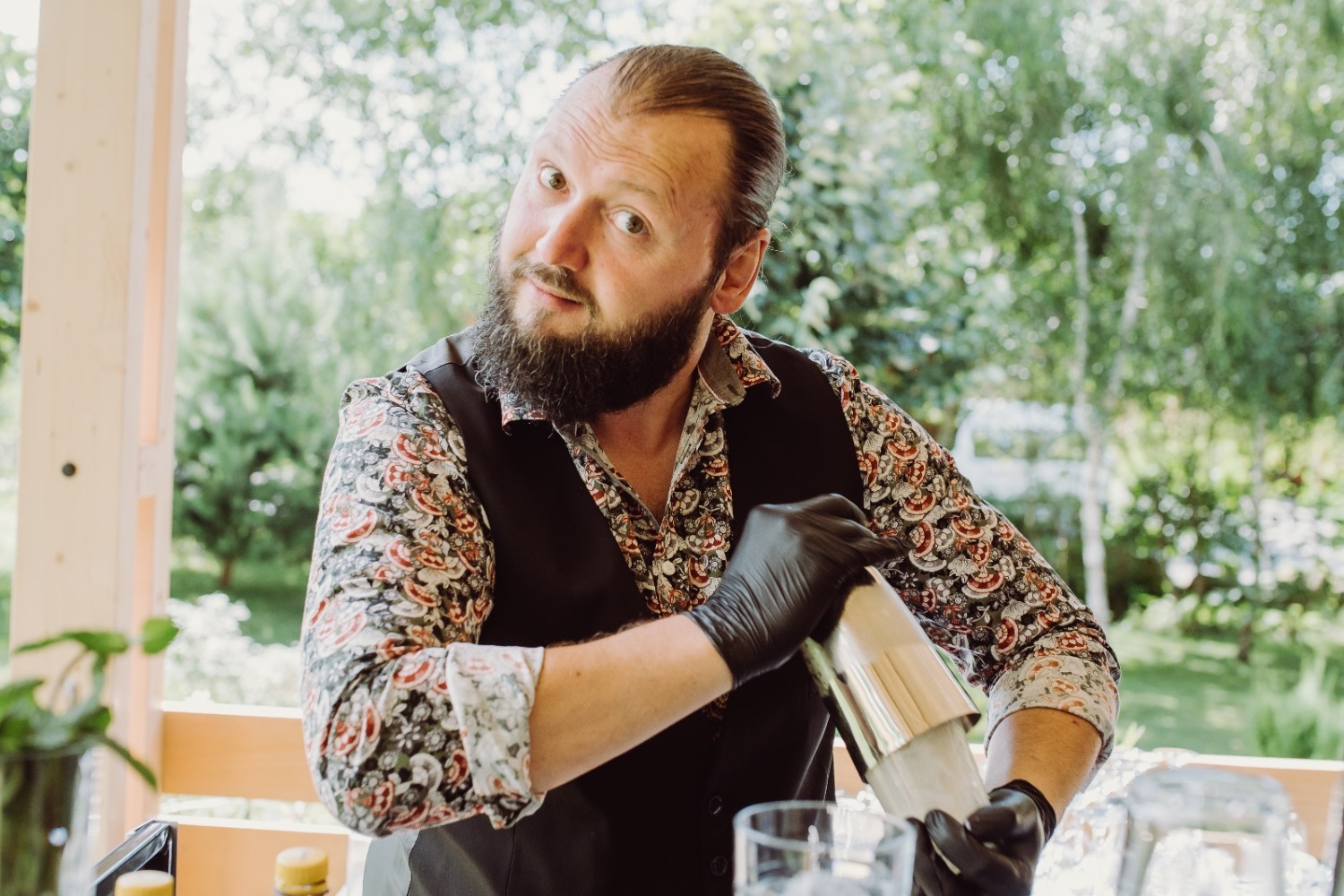 Chimen & Tarhon – Barul mobil care transformă evenimentele în experiențe catering-bauturi bucuresti