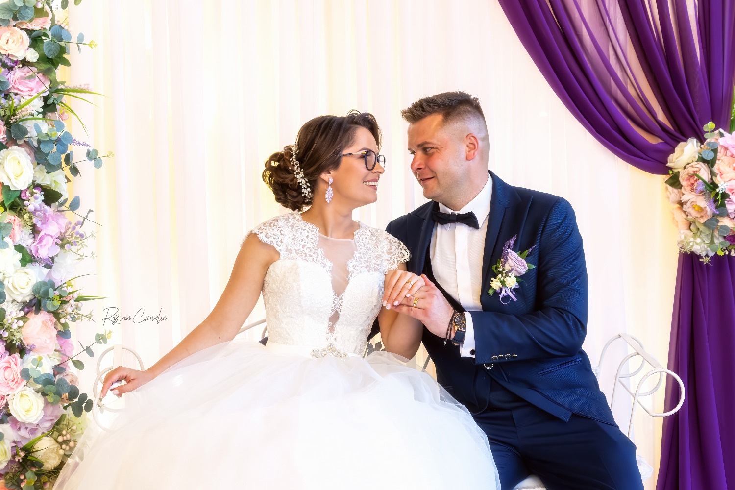 Razvan Ciuvelic PFA,Fotograf Autorizat fotografie timis