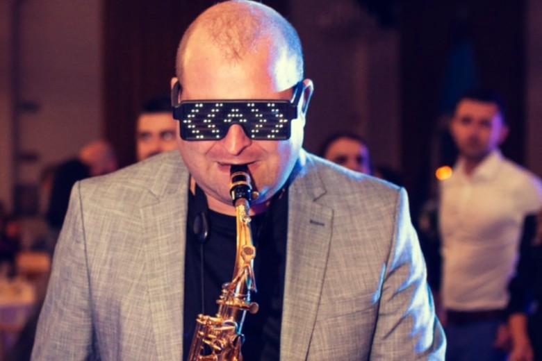 Mihai Stanciuc ( Saxo Mike )