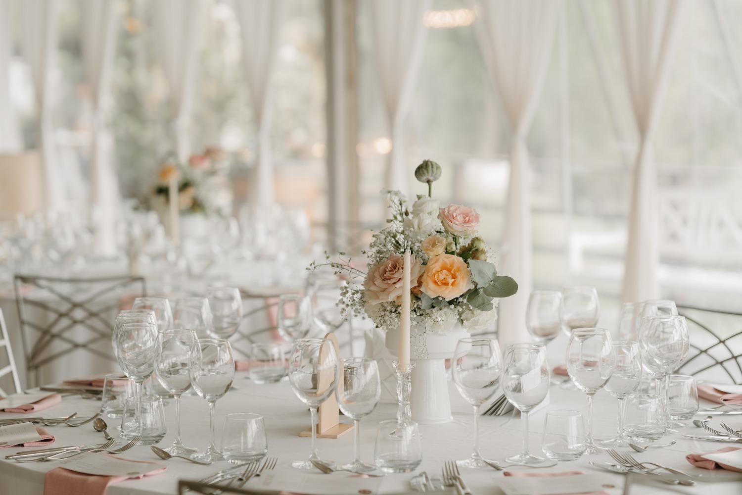 Anny Sescu • Event & Wedding Planner wedding-planner iasi