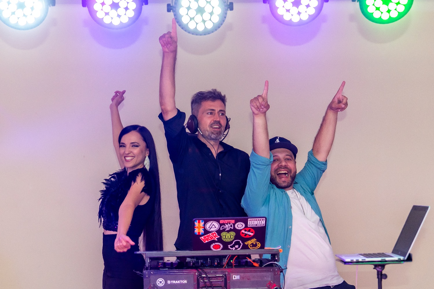 Daniela & DJ Nhomad muzica bucuresti