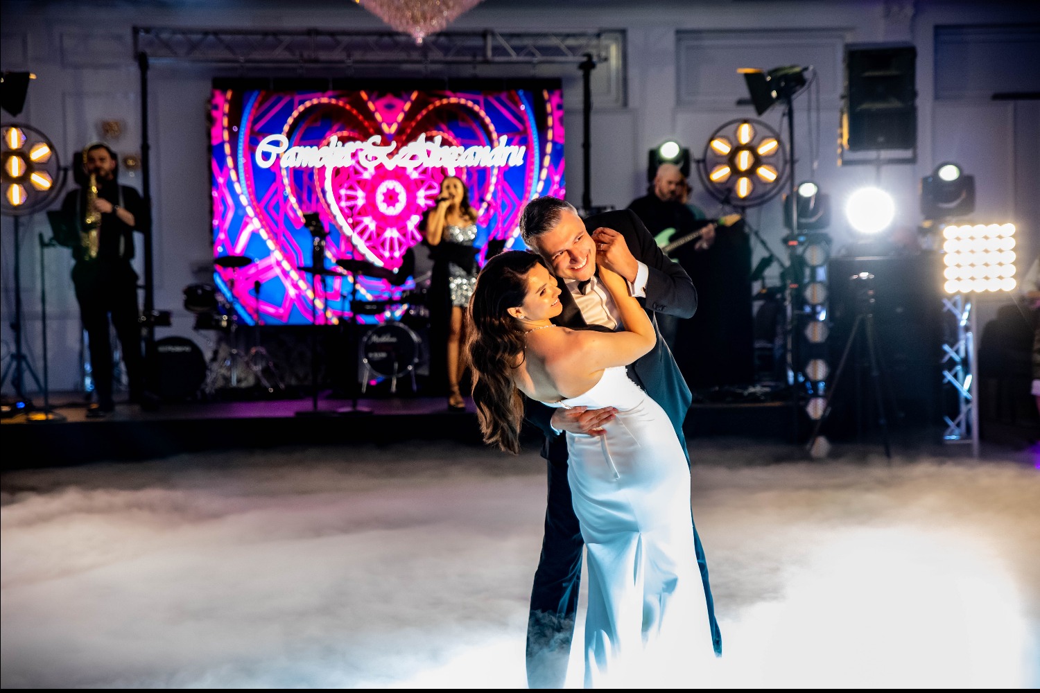 MADALINA COCA & BAND muzica bucuresti