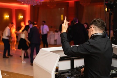 DJ MATEI - Muzică Bucuresti