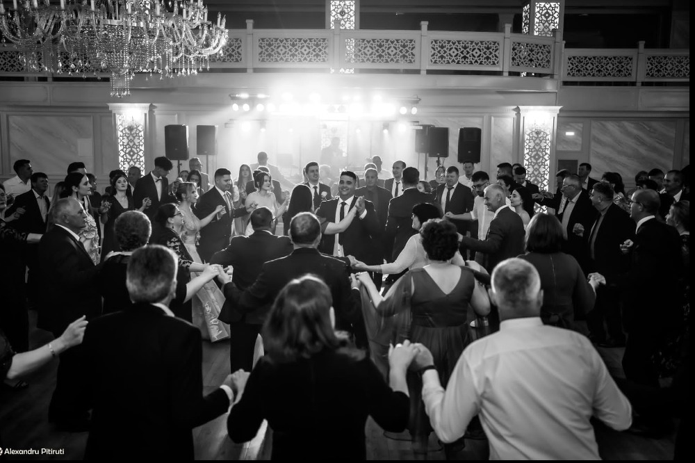 DJ OVYVOX muzica iasi