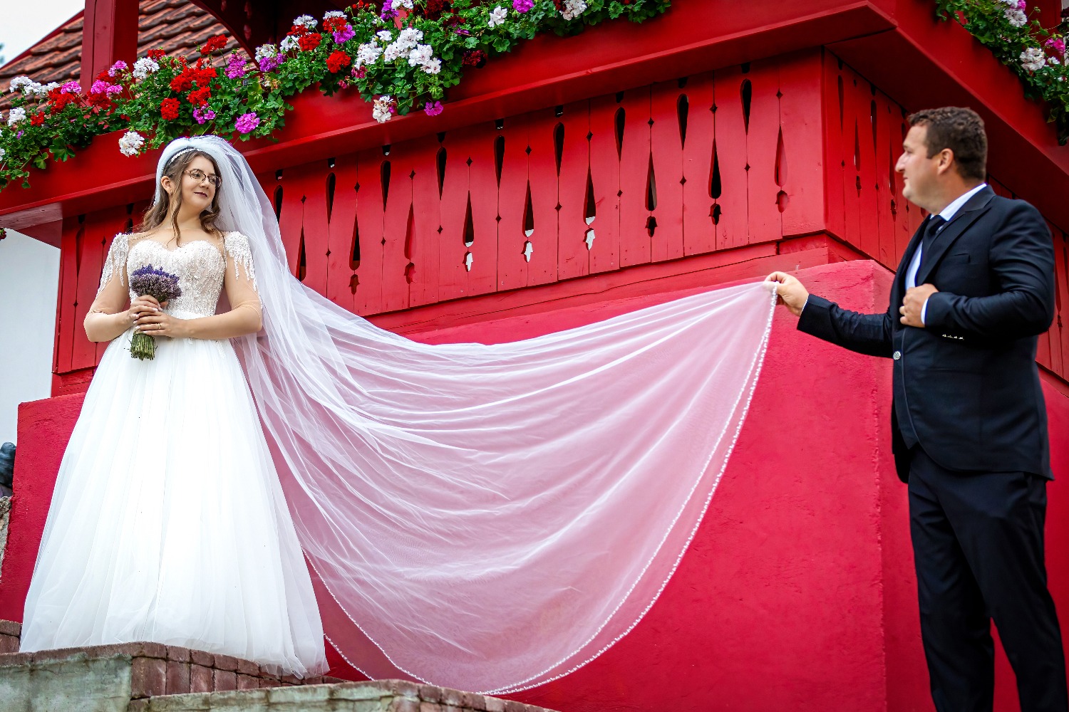 Razvan Ciuvelic PFA,Fotograf Autorizat fotografie timis