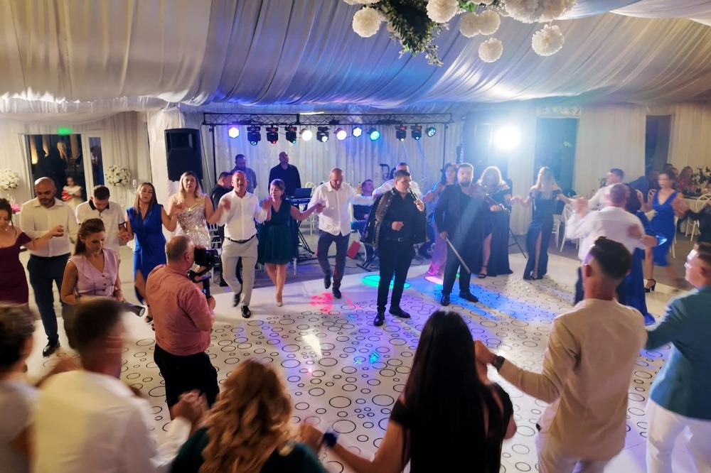 FORMATIA ALEX DE LA CALARASI muzica bucuresti