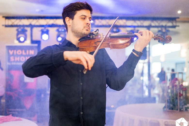 Violin Show