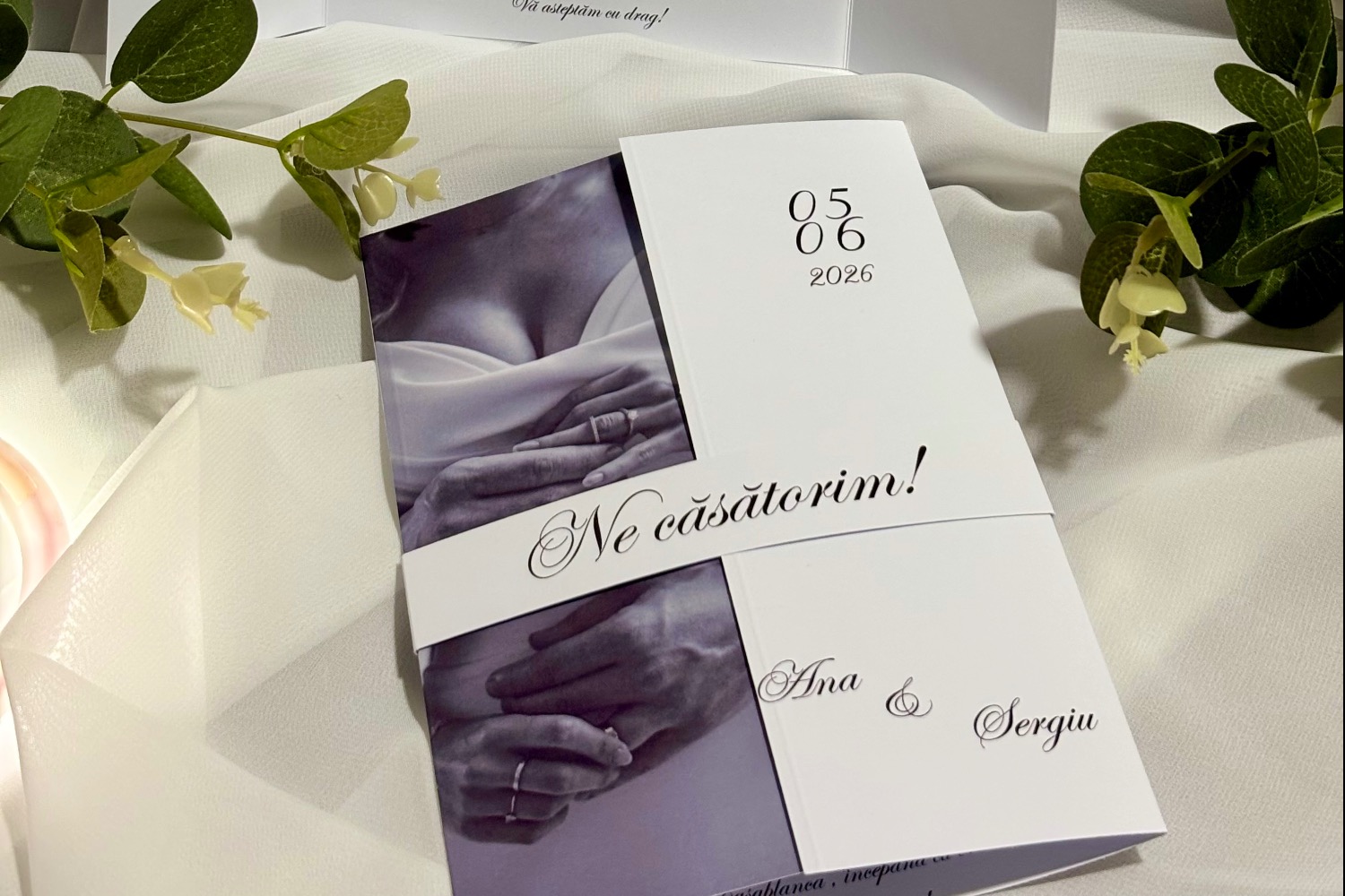 Buticul cu Creatii invitatii-tiparire iasi