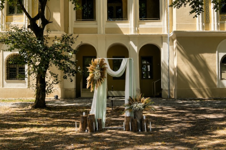 BLOOMERA Decor