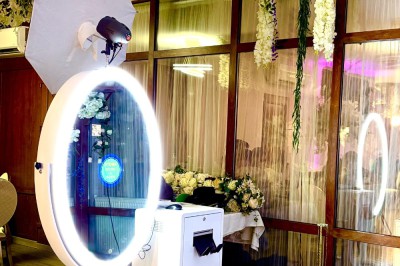 Oglinda foto As Magic - Experiențe unice Bucuresti