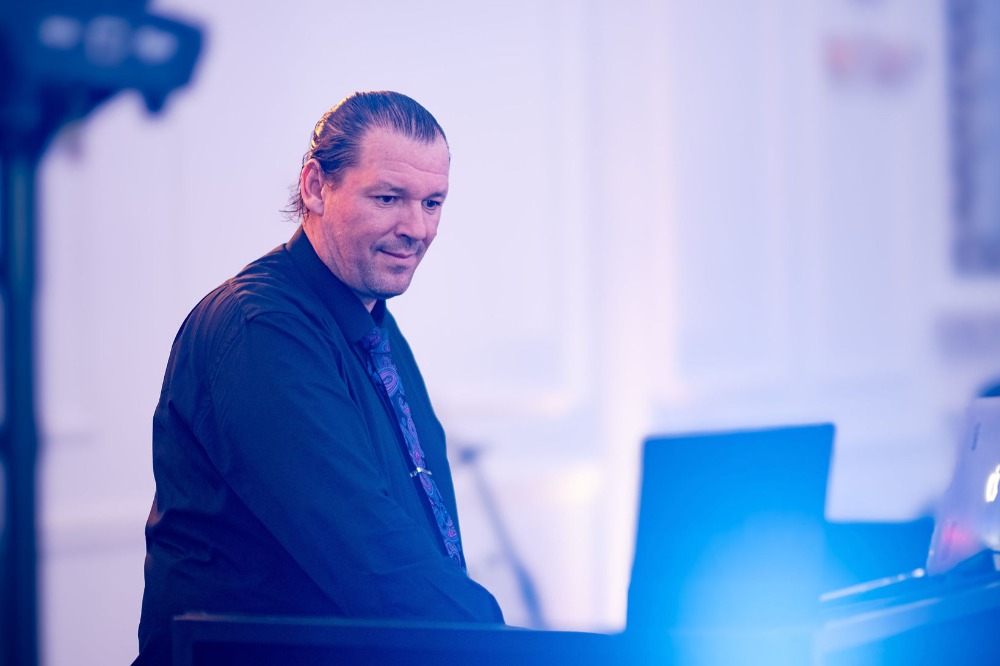 Dj Seba muzica bucuresti